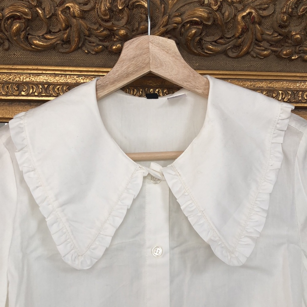 NWT H&M Peter Pan Collared Shirt